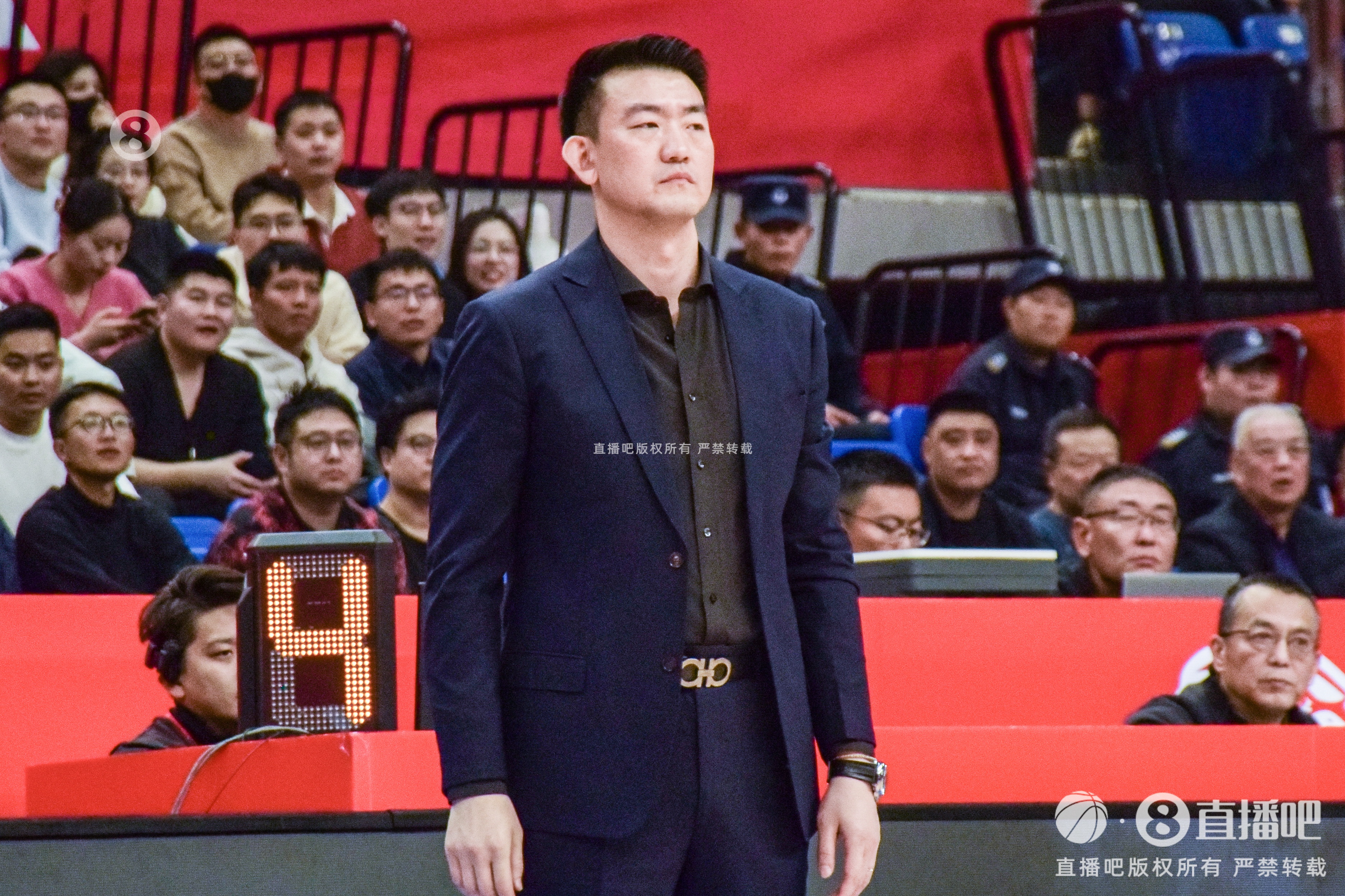 全明星教练:南区王博主帅&王世龙助教 北区潘江主帅&邱彪助教